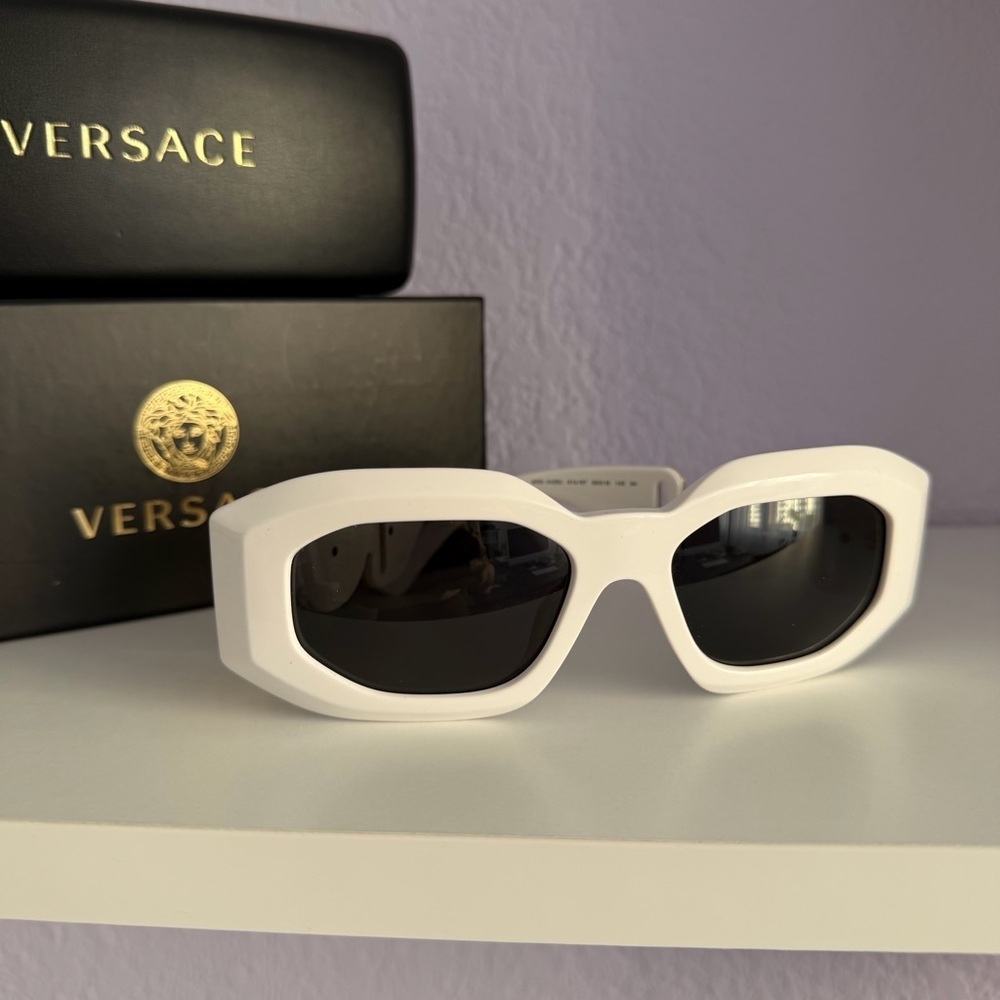 New! Versace White Sunglasses Mod.4425U 314/87, Authentic